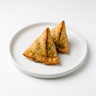 Vegetable Samosa  (2 Piezas)