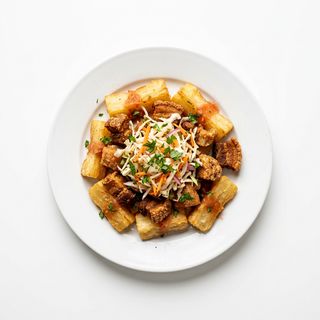 Yuca Con Chicharrones