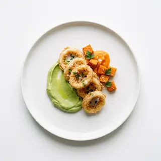 Rabas Con Mousse De Aguacate Y Boniato