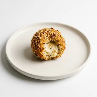 Arancino Con Burratina Y Copos De Avellana