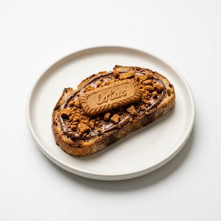 Tostada De Nutella Con Galleta