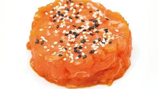 180. Tartare salmone con riso sotto