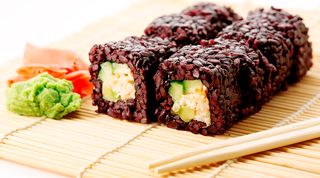 Roll Sake Cebolla Black (8 Pzs.)