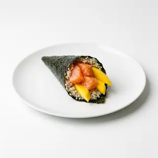 Temaki Salmón Con Mango