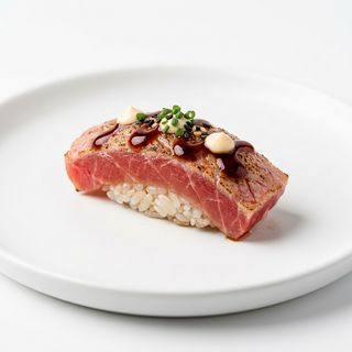 61-Nigiri atún flameado