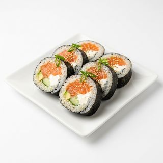 Futomaki Salmón Con Queso Philadelphia