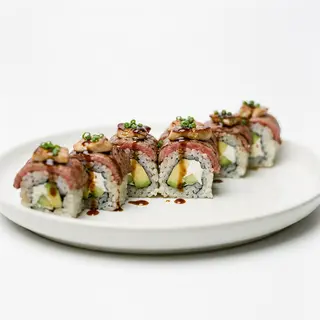 A15. Uramaki Foie De Oca Flameado Con Ternera (8 Uds.)