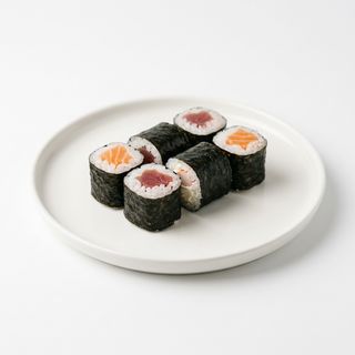 Hosomaki Surimi con Queso o pez (8 ud.)