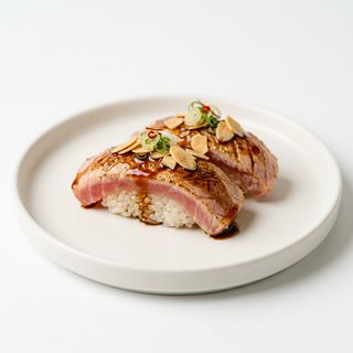 142. Maguro aburi