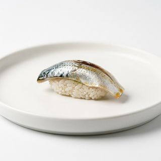 Nigiri caballa (1 ud.)