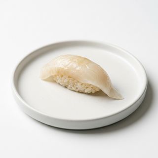 Nigiri pez mantequilla (1 ud.)
