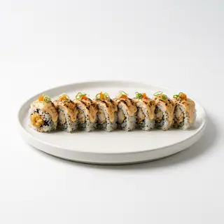 Roll Tempurizado De Calamar Con Salsa Cremosa Sopleteada (10 Uds.)