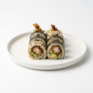 75.Rollos de langostino negro (8 uds.)