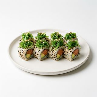 100 - Dancing salmón roll (8 pzas.)