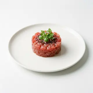 T2. Tartar De Atún