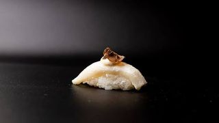 Nigiri De Pez Mantequilla Y Trufa Fresca 2 Pzs.
