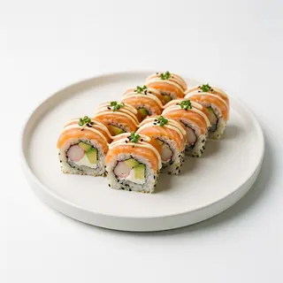 A14. Uramaki Salmón Ahumado Con Palitos De Surimi (8 Uds.)