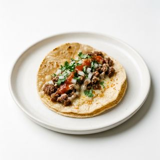Taco Mexicano con carne picada y queso
