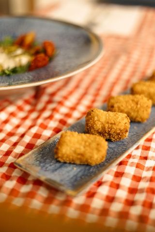 Croqueta de jamón (1 uds)
