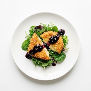 Picoteo De Fritos De Queso Brie Y Camembert 