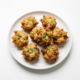 Tapa De Buñuelos De Bacalao