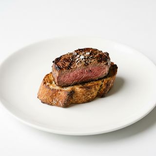 Tapa De Tosta De Solomillo Premium