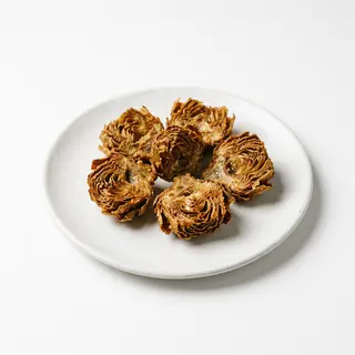 Tapa de alcachofas fritas