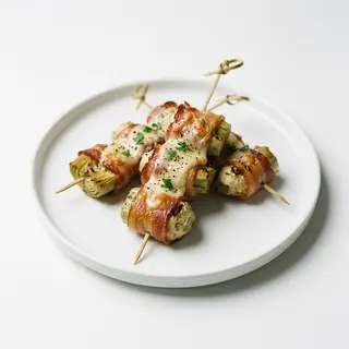 Brochetas De Alcachofas Con Bacon Y Queso