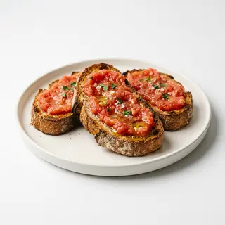Tapa De Pan Con Tomate
