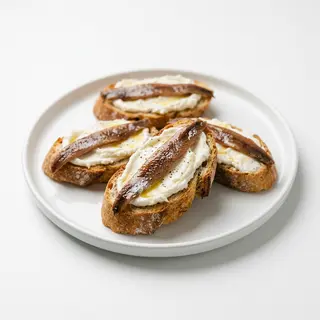 Tostas De Queso Con Anchoas