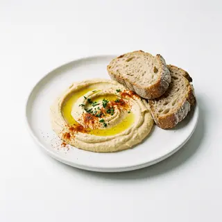 Hummus Con Pan Casero