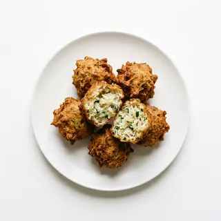 Tapa Buñuelos De Bacalao