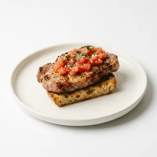 Lomo Sajonia Con Tomate