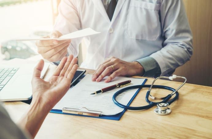 Análises Clínicas com Prescição ao Domicílio