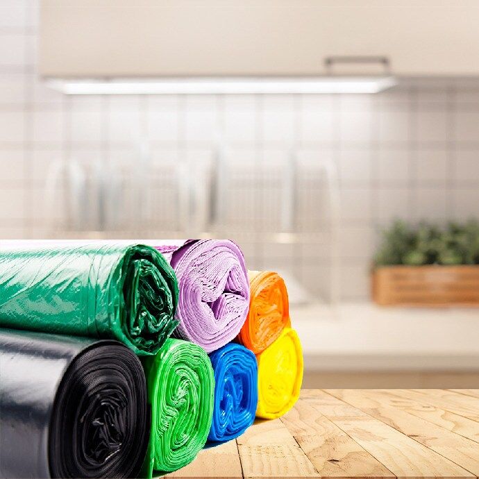 Papel, Bolsas Desechables y Calzado