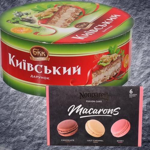 Торти і тістечка