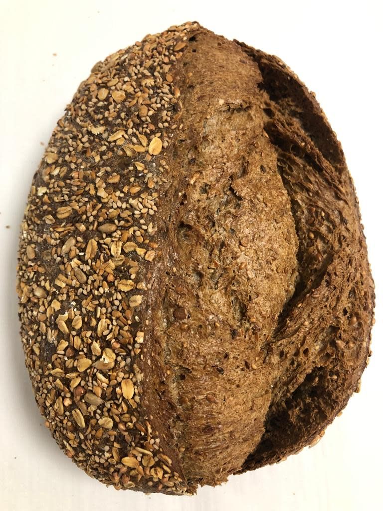 HOGAZAS Y BARRAS (MASA MADRE Y HARINAS BIOLÓGICAS)