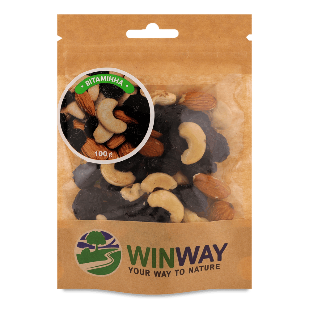 Снеки з горіхів і сухофруктів.