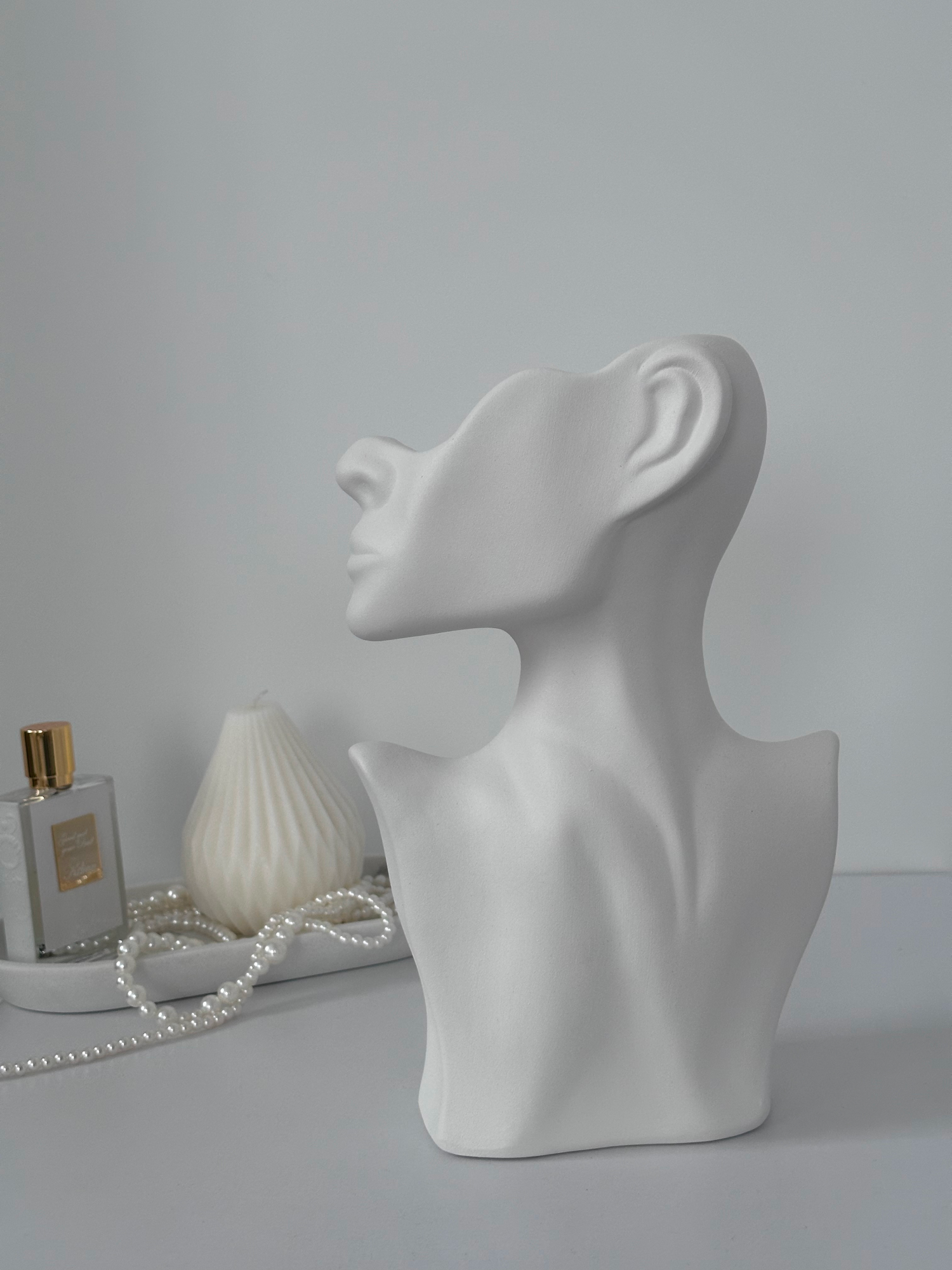 Вази та декор