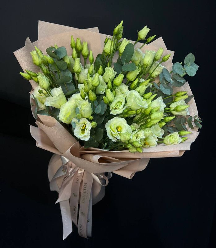 Букет з Еустоми