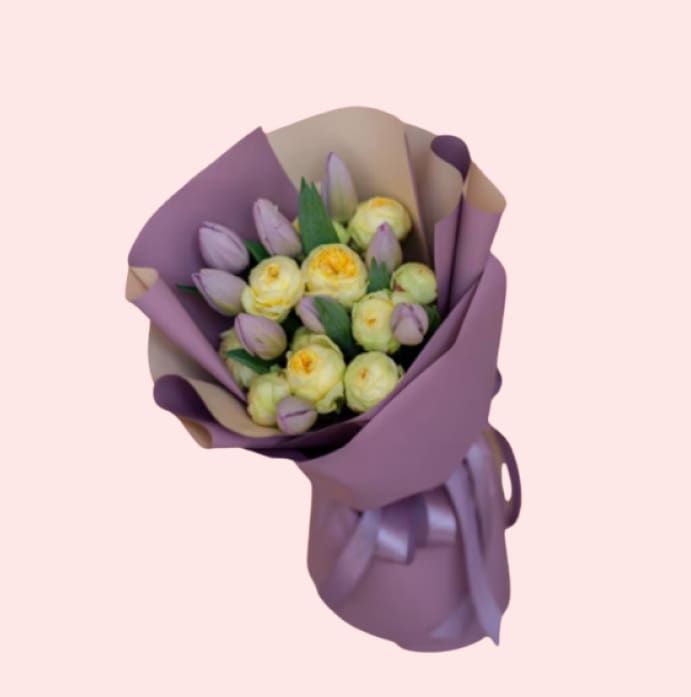 БУКЕТИ МІКС КВІТІВ