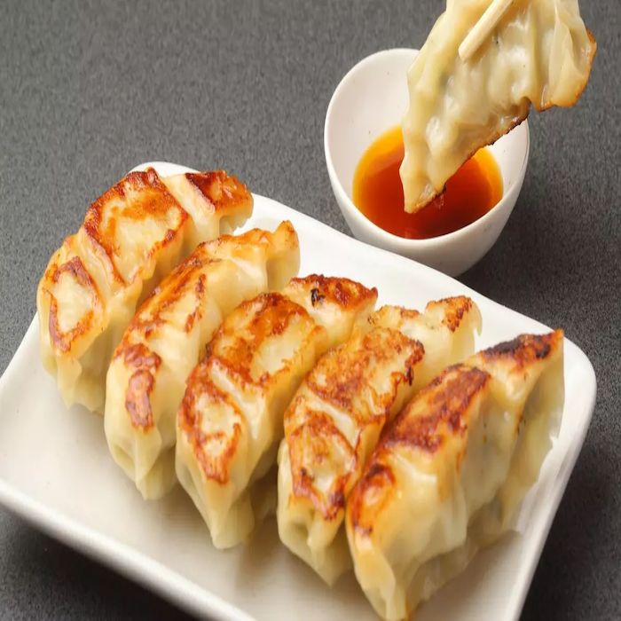 Gyozas, rollitos y pizzetas