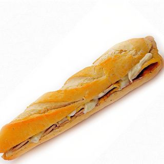 Bocadillo De Carne Asada