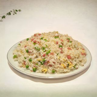 123. Ориз с шунка и грах