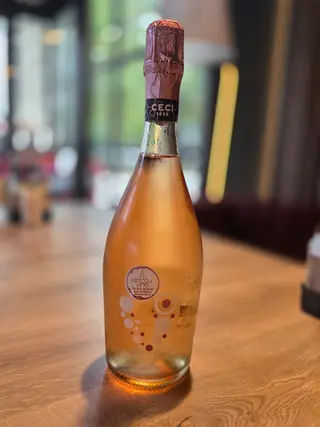 Domeniile Ceci, Giuseppe Verdi, Lambrusco Roze, dulce, Italia