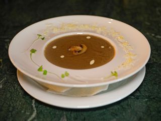 სოკოს კრემ-სუპი