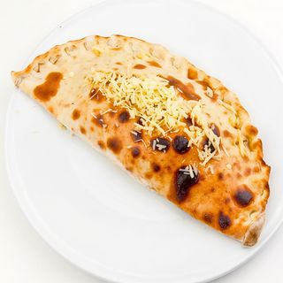 Pizza calzone