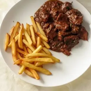 Pan Fried Liver served with chips