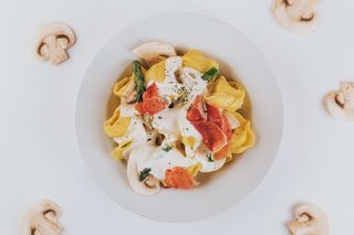 Tortelloni di Parmigiano al prosciutto