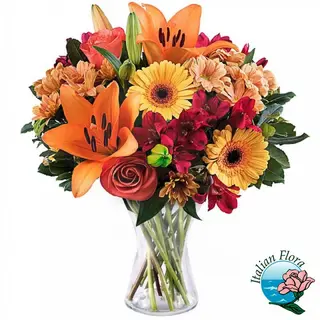 Bouquet di fiori misti primaverili nei toni dell'arancio